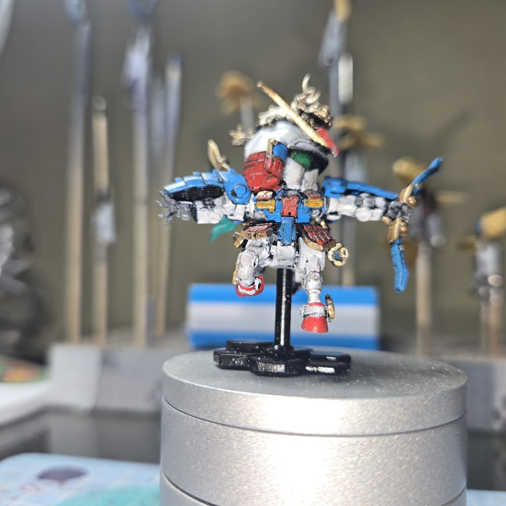 そして胸と腰回りの塗り分けが地獄です。アーティファクトより辛かったです。