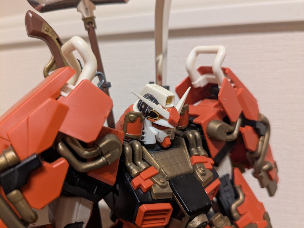 バストアップで１枚。シールはメインカメラ、カメラアイ、バルカン周りの飾りのみ使用。その他のシールが必要な部分はガンダムマーカーで塗装しました。