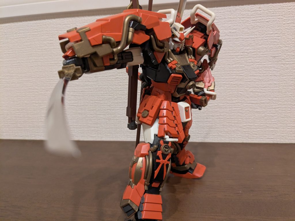 ブンドドその2。抜刀したこんな姿のカードダスもあったな〜て思ってやってみました。刃物武器全部シルバーメッキってのも豪華でしたね〜