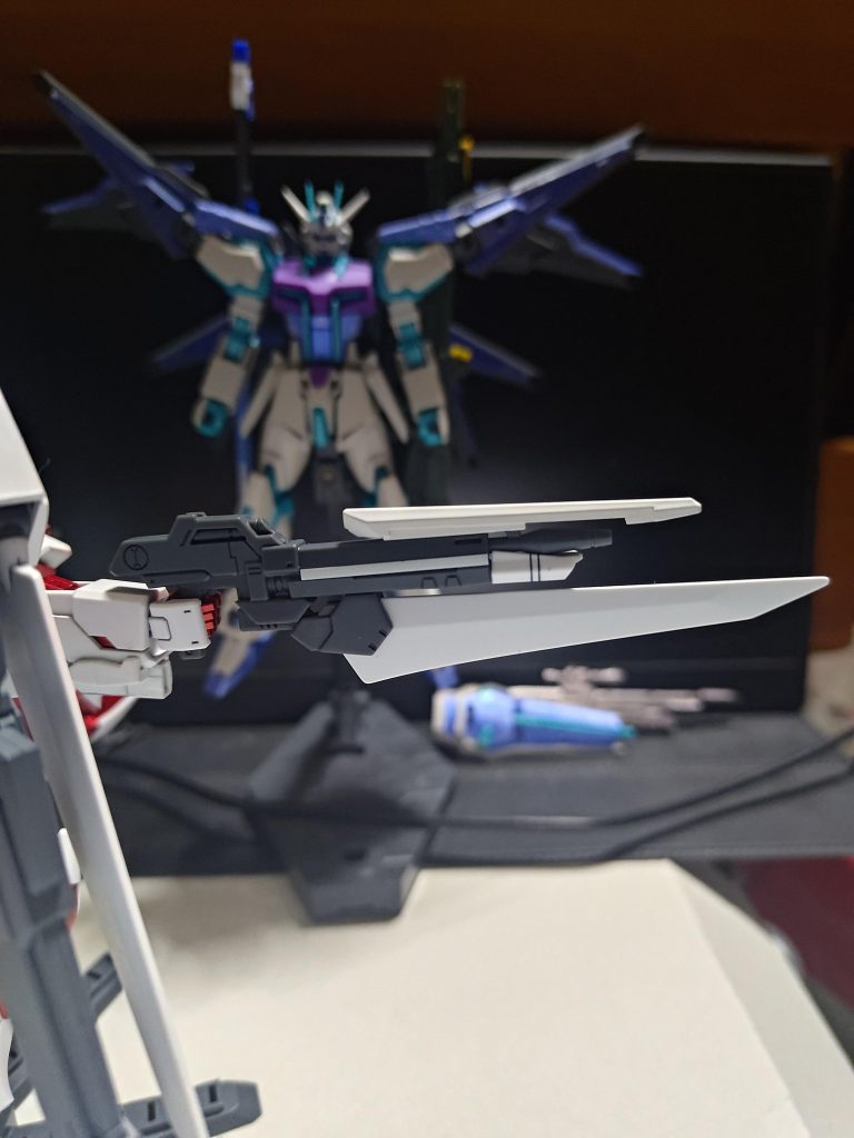 ライフルに付いているブレードは着脱可能持たせられます