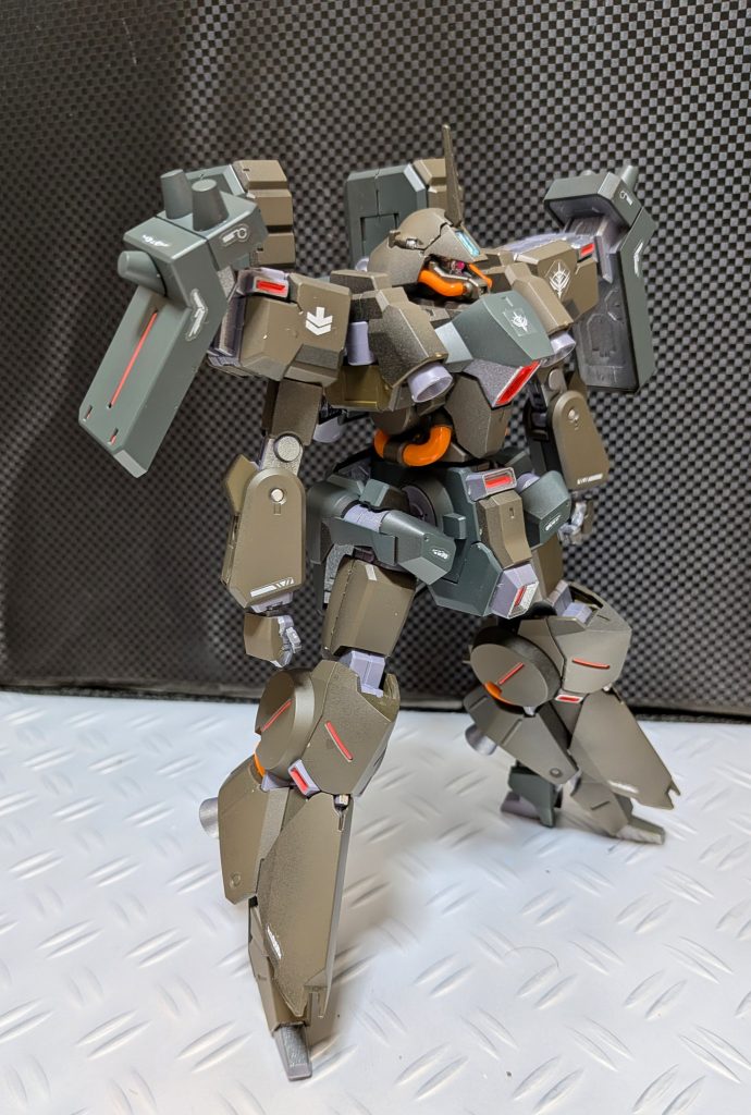 リーベン・ヴォルフ (A.O.Z RE-BOOT版)–3枚目/制作者：@Ymarl1