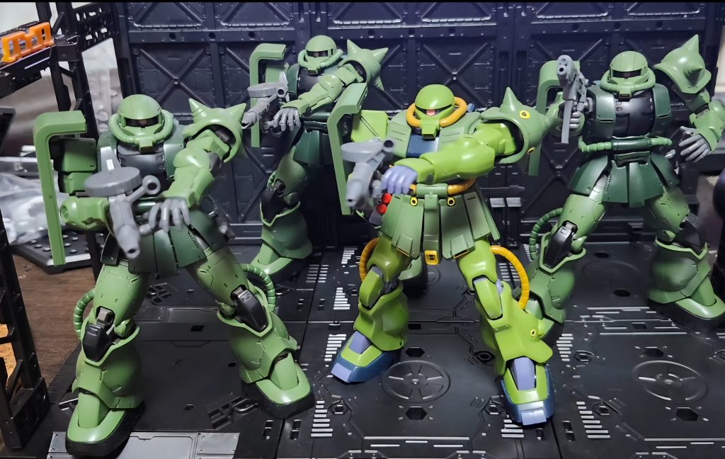 ザク2改は一部塗装