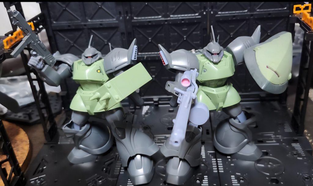 ビームライフルと90mmマシンガン装備