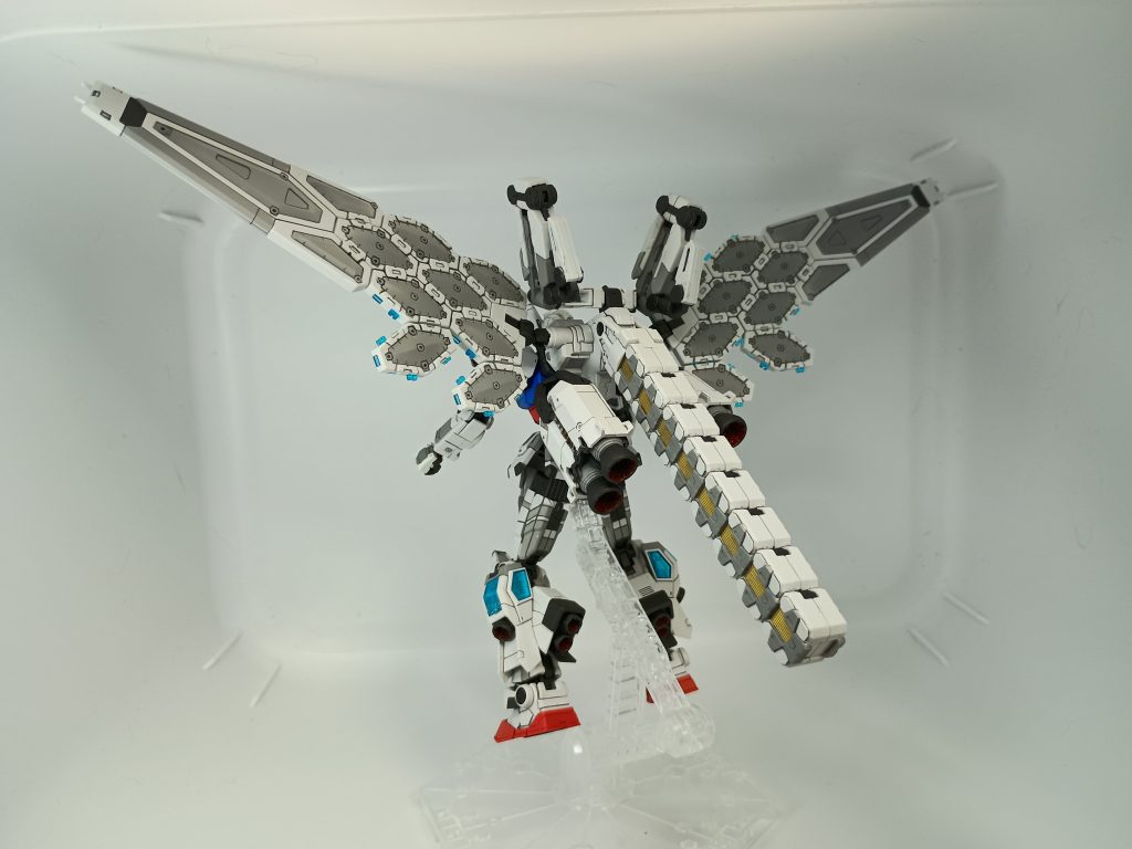 HG RX-78F00/E ガンダム　グラスフェザー装備–3枚目/制作者：Tomo