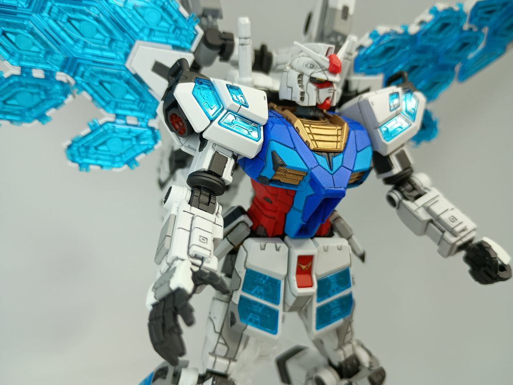 HG RX-78F00/E ガンダム　グラスフェザー装備–4枚目/制作者：Tomo