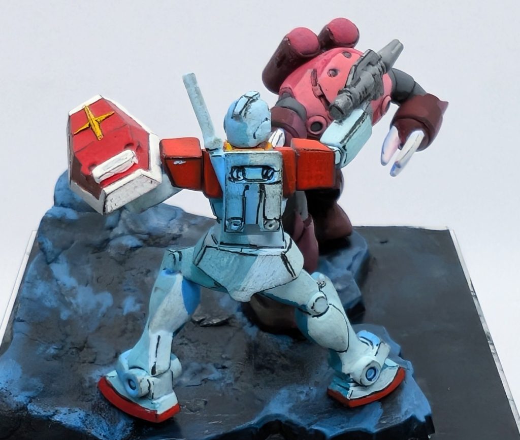 チョコサプがジム、ズゴック単体でもかっこよく組み合わさるとあのシーンといういい塩梅のポーズになっていると思います