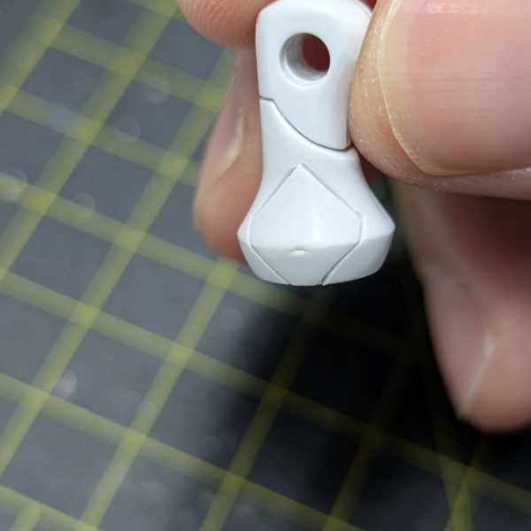 ヤスリがけ作業800番2日目になります!絵的に地味以外の何物でもないのですが、せめてと思って作業様子のYouTubeショートにはテンションあげようとして音楽つけてます笑（6枚目）