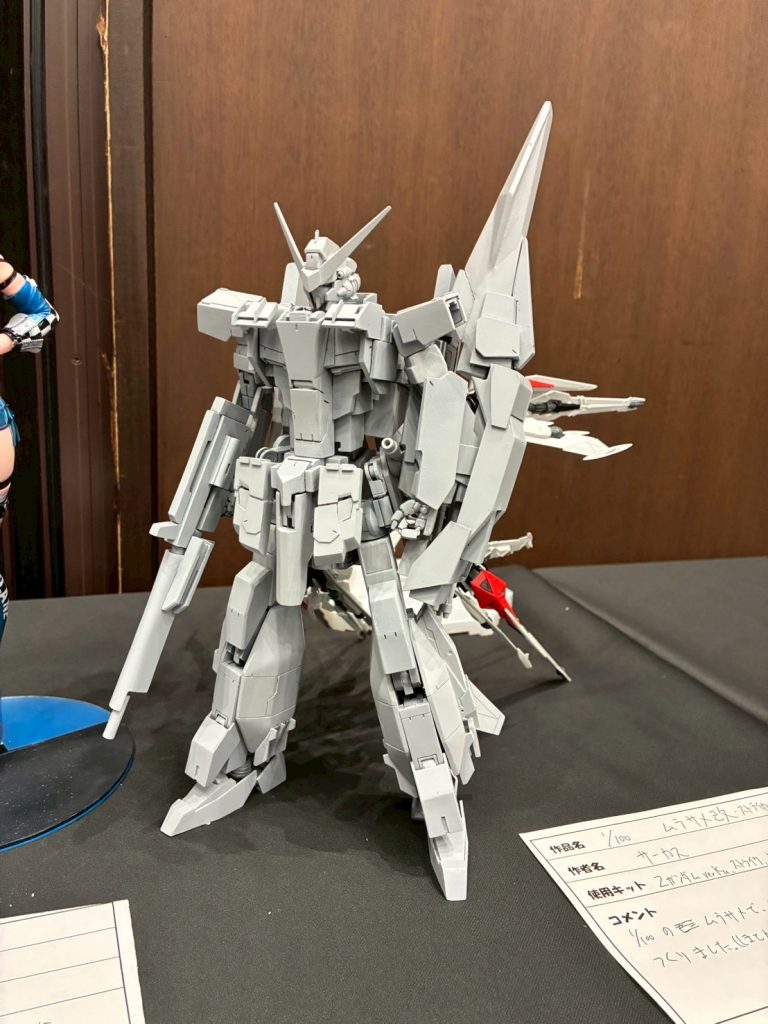 おまけの今作ってるものです。映画公開前からやってるのだけど終わらない…