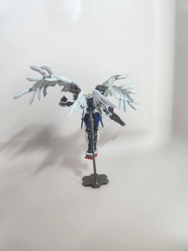 アーティファクト　ウイングガンダムゼロ(EW)–3枚目/制作者：サーカス