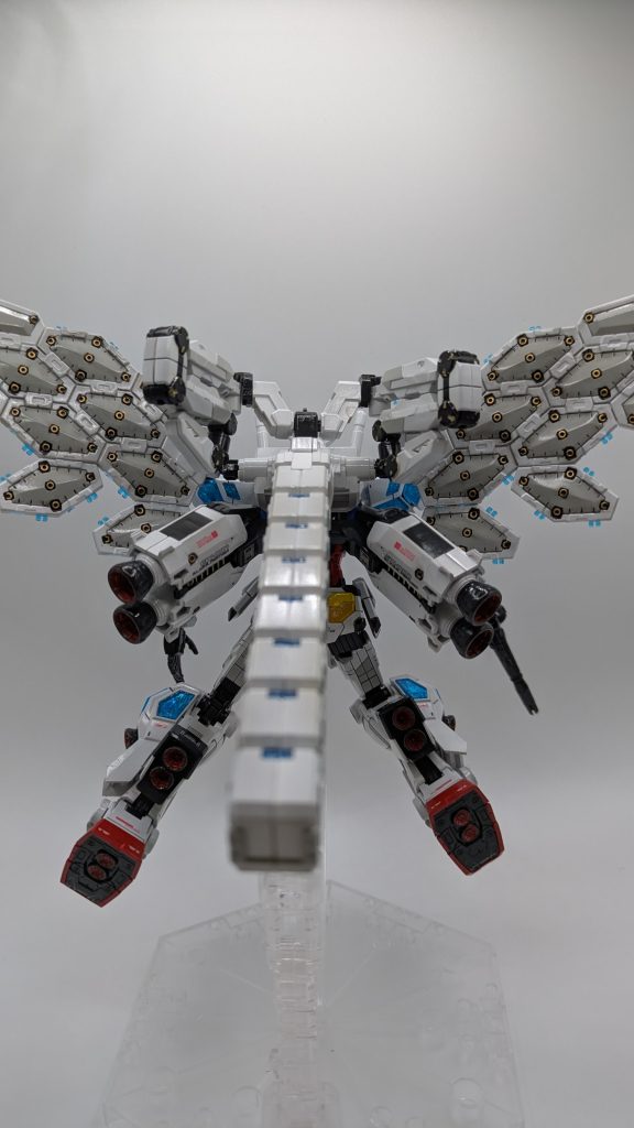 バックショット グラスフェザーの塗り分け大変でした 足の裏まで塗装してます