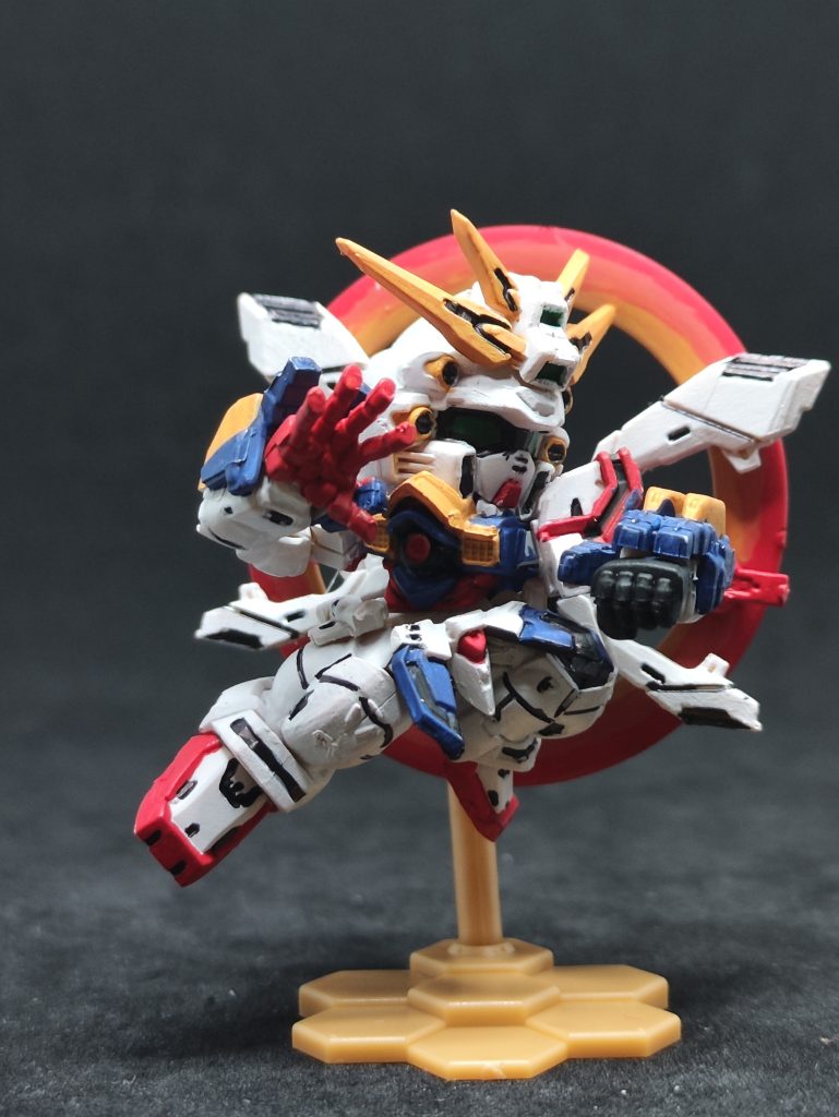 ガンダムスペリオルディファイン１個目–3枚目/制作者：@teddedvirukisu