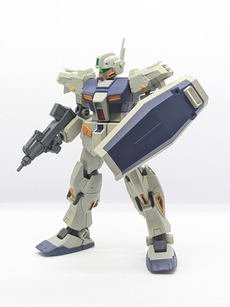 壊れたジム改をテスト機パーツで改修した機体って事ですが、元ジム改ならこの武装も!