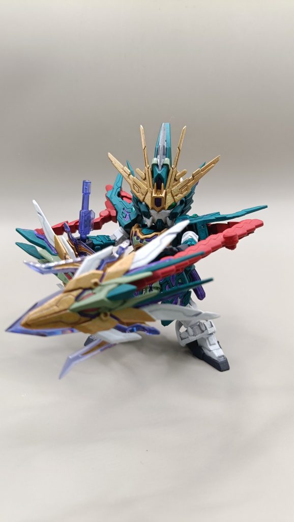 可動範囲拡大で肘可動、首と股関節にボールデンを仕込みましたがスカートが邪魔で思ったより効果が...