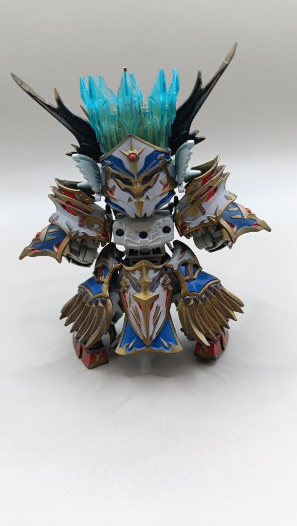 マントに隠れるスカートも塗り分けしてます。