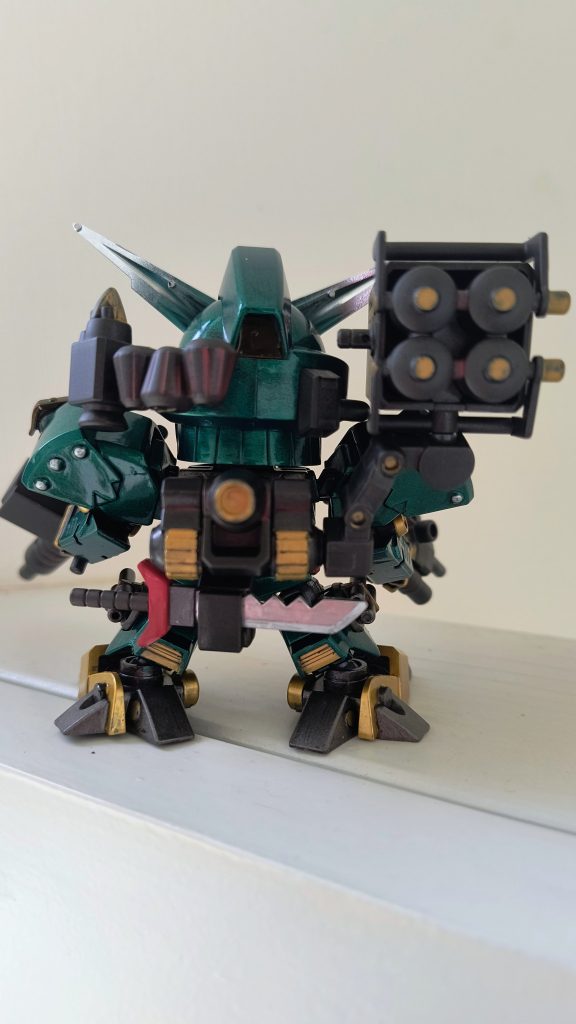 メタリックグリーンがいい感じ