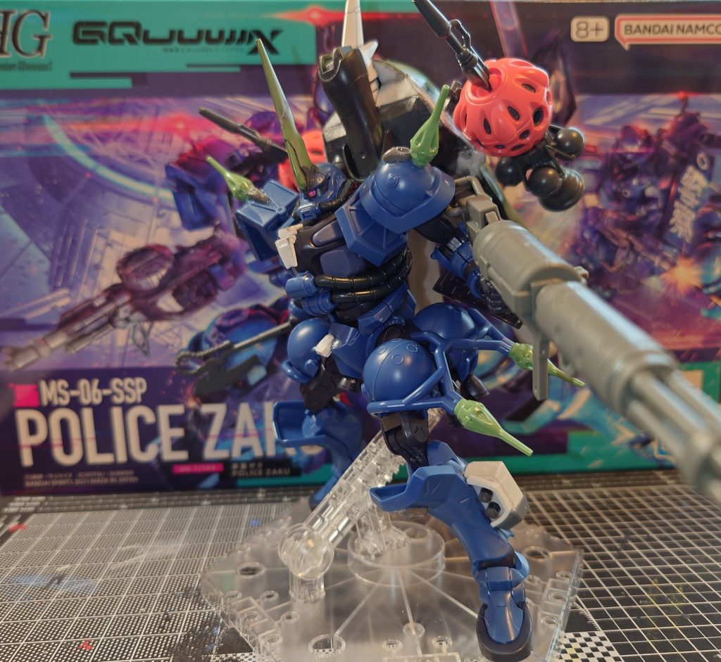 改造後、塗装前クシャトリヤのファンネルを適当に付けましたが、結果的には良いアクセントになった気がします