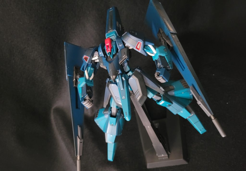 黄色を減らしたので、落ち着いた色合いになりました。兵器感もアップしてるかな~?