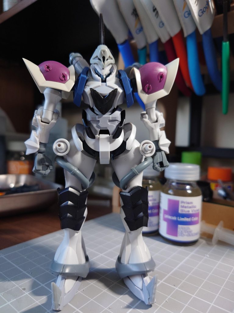 塗装前画像。パーツ構成が分かりやすいと思います。