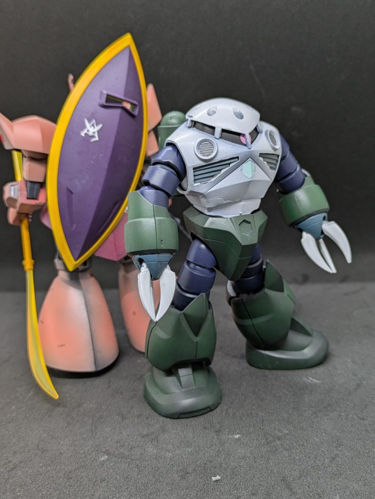 量産型ズゴック(200)もシャアズゴの代わりに脚光を浴びます。上手い人だとシャアズゴ並みの動きを披露します。私もこの機体は練習しましたねー・