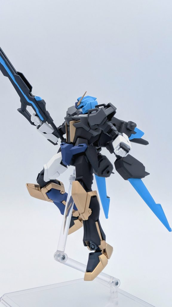 アサルトシュラウドを外した状態。アサルトシュラウド前提のカラーリングですが、スタイリッシュなのもあって案外似合う。