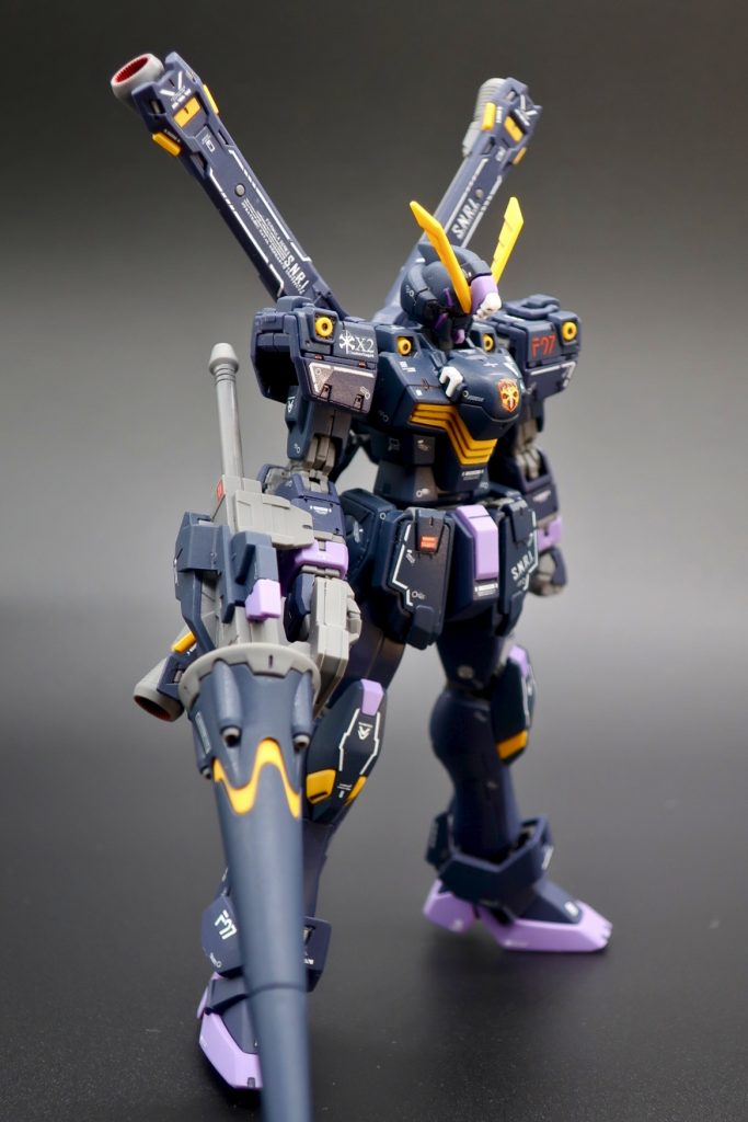 X1とはアンテナの形状と色が違うだけですが(武器も違いますね)、X2の方がかなり厳つい感じがして好きです。クロスボーンといえばショットランサー！カッコいいです。