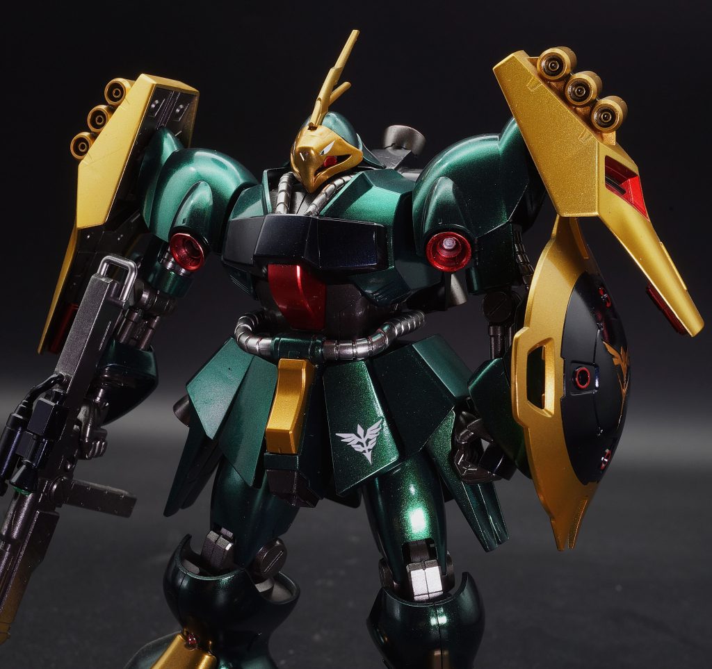 HGUC ヤクト・ドーガ(ギュネイ・ガス専用機)　メタリック塗装–2枚目/制作者：あるむ