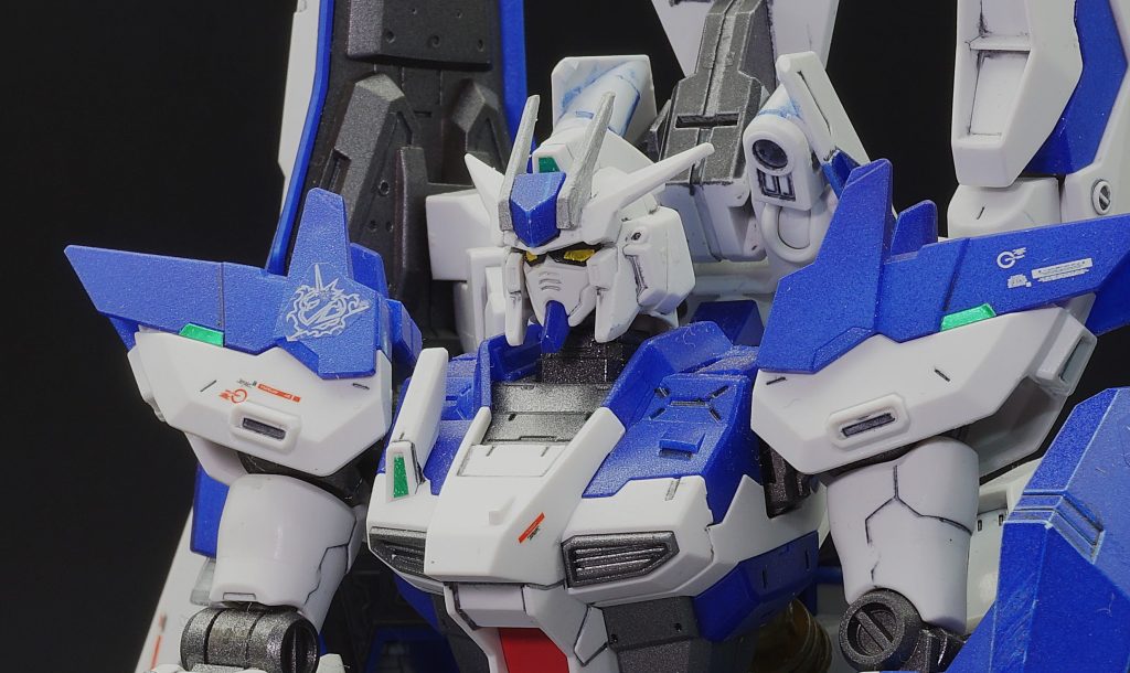 HGBF Hi-νガンダムヴレイブ全塗装–4枚目/制作者：あるむ