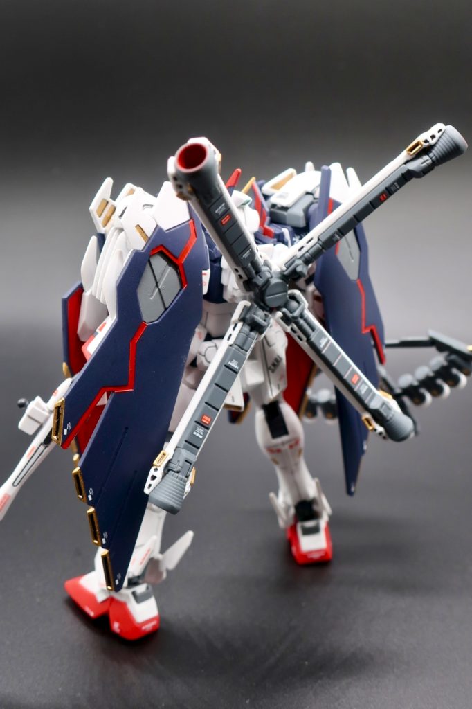 ポージングを少し変えるだけでフルクロスが外れるので、接着しました！