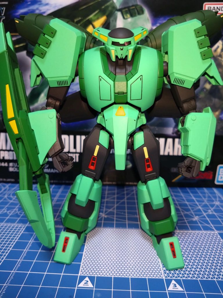 ある日森の中で、こんなのと出会ったら生命の危機ですね。