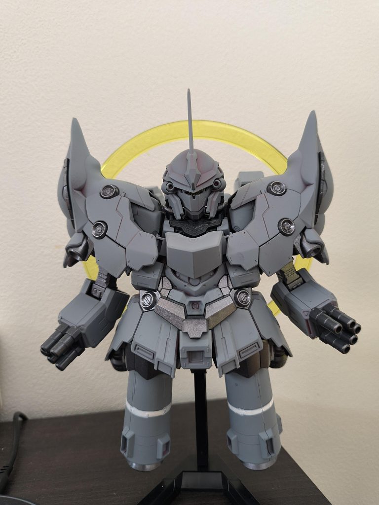 成形色の赤色では面白くない　マークⅡの白も面白くないということで　プロトタイプっぽくグレーで塗ってみました　プロトタイプなんでデカールもなし