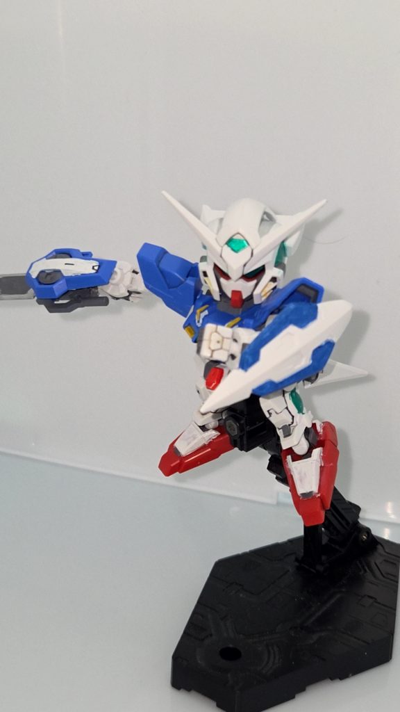 そしてGNソード。切る瞬間よりもこの切りかかるモーションが本当に好きなんですよね🥹⟡.·私の最推しMS第2位なので尚更です!