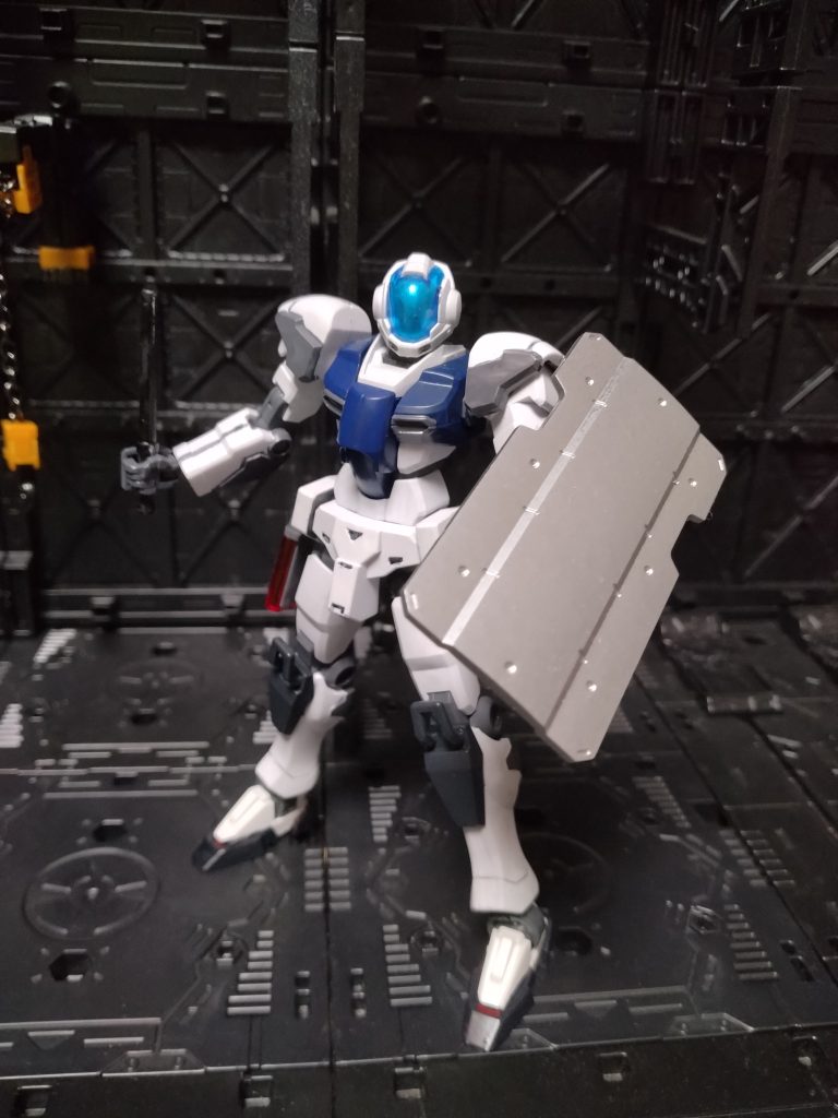 警備員っぽくしました✨