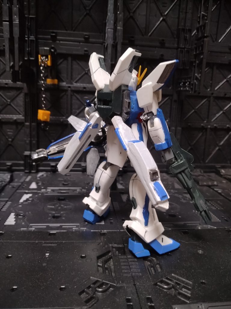 後ろのエネルギーポッドもチョイ改造してあった！🤔🤔俺いつイジったんだろう〜（笑）