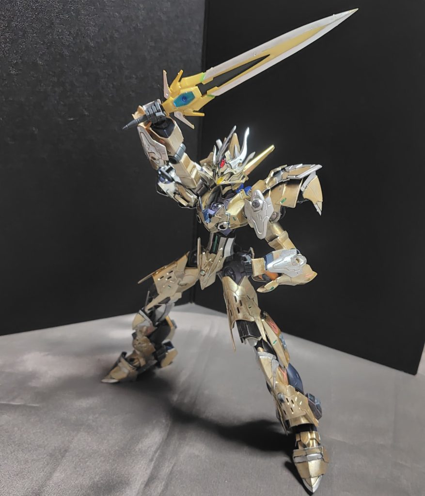 我が剣の一撃を受けるが良い！