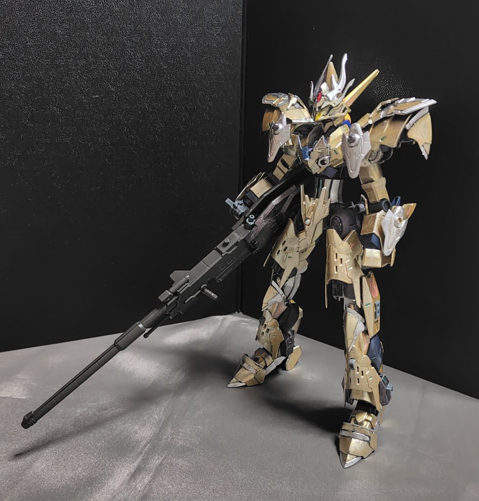 〇バスターランチャーグラスレー・ミラージュシリーズの最強兵器で、周囲を一気に消し飛ばす威力を持っているため、アスティカシア学園の決闘では使用禁止となっています。