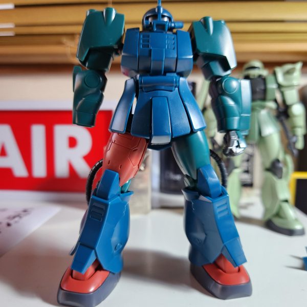 余ったORIGINザクII足の使い道発見