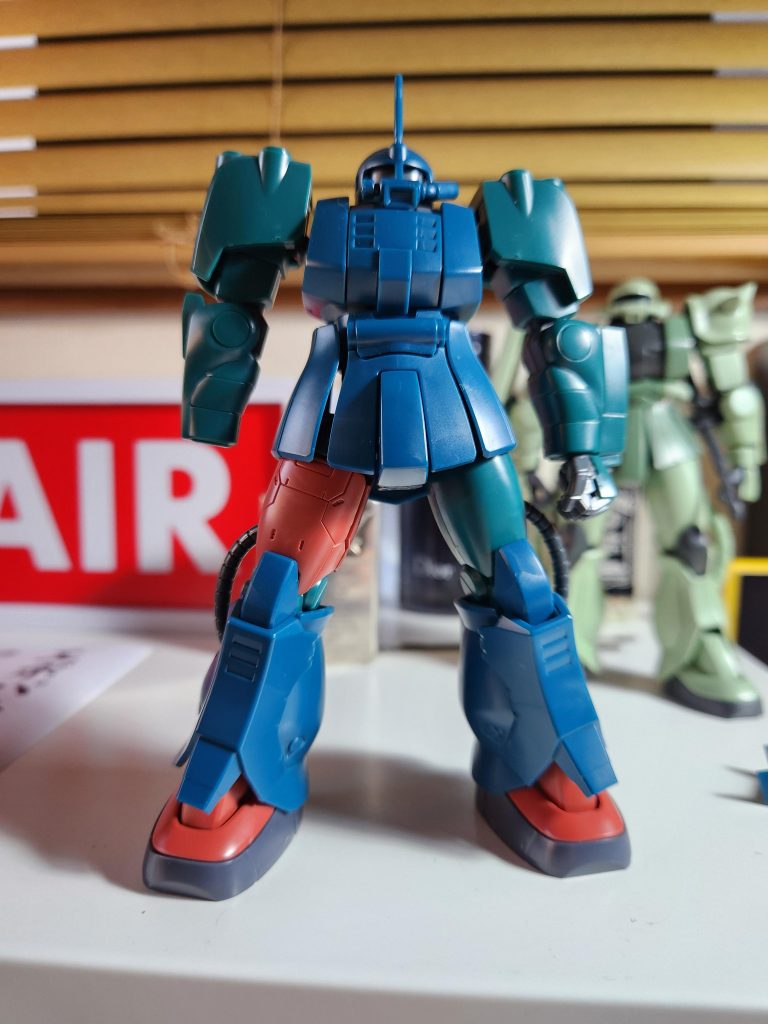 作品名：余ったORIGINザクII足の使い道発見<p>高機動試験型ザクを作った時に余ったパーツを、何か使えないかと考えてました。丁度触ってたザクマリナーに使えるんじゃと借り組みしました。少し加工が必要になりますが、太ももが太くなるし、足首下も爪先が広くなり、土踏まず？付近か […]</p>

