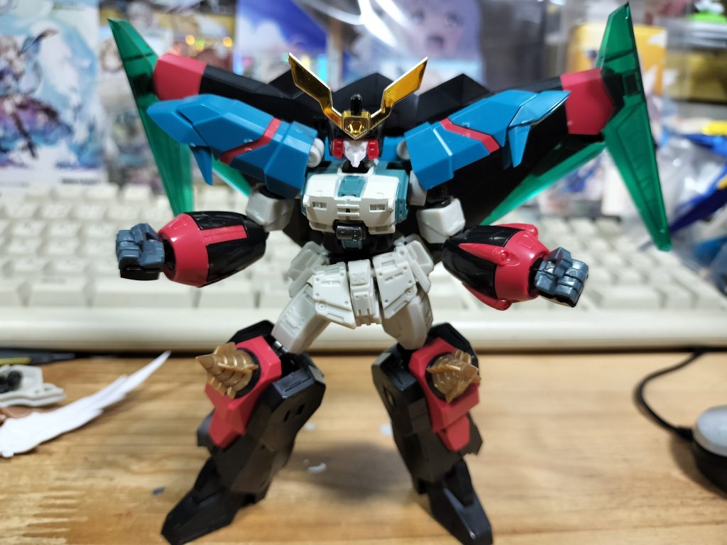 腕のパーツgフレームの腕を少し削りました