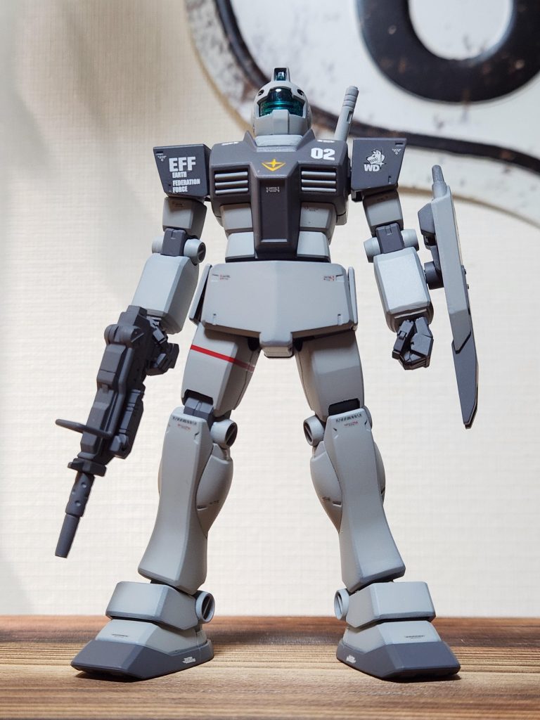 機体カラーとデカールを、先のファングIと同じに仕上げる事を意識して制作しました。質感も同じく出来て、自分的には大満足です。