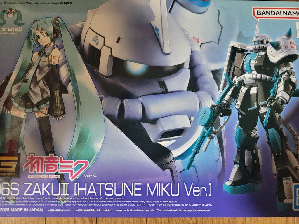 光沢が好きなので色々とチタニウムフィニッシュのが欲しかったですが、高いので我慢して小物を買ってきてサクッと作りました😃ガラスコーティングしてみたのですが、光に当たると光沢あって良きです😃さて、今からヘビーアームズ作りますかな😃 それでは、また🫡