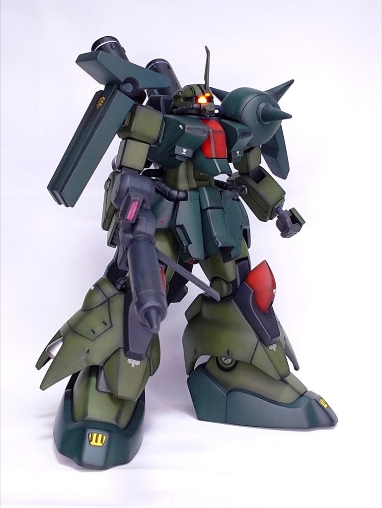 ビームライフルもちゃんとあるんやね😳手ぶらで出撃するとはさすがマシュマー。ここまでご覧頂きありがとうございました！  