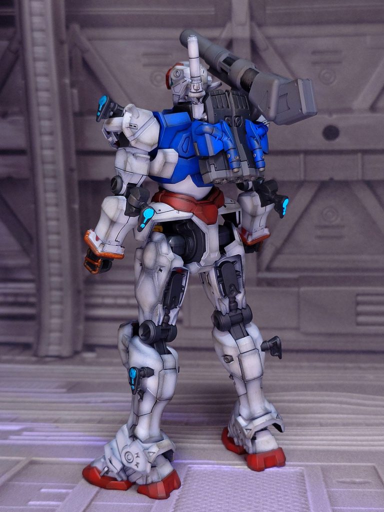 ブラックライトで蛍光ブルーグリーンが発光！