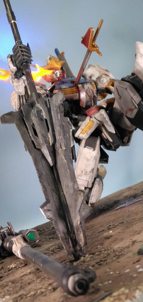 初ジオラマでベース失敗しててボロボロ表面崩れちゃう…😭のでベース作り直したいなぁ…て。