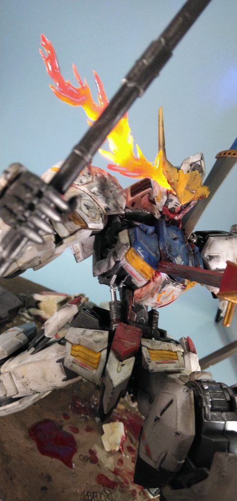 まあ、順番待ちのプラモがあるからその後かなぁ…