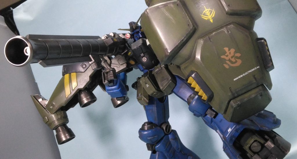 シールド重くて落ちちゃうからね…どうせシールド以外持たないし接着。