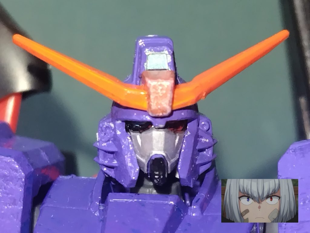 アンチくんは右目が青で左目が赤のオッドアイなので、見えにくいですがデスティニーもオッドアイ