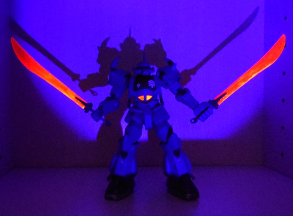 　両手にヒートサーベルランバ・ラル「ここから先は通さぬ！」　どんなシチュエーションでしょう？