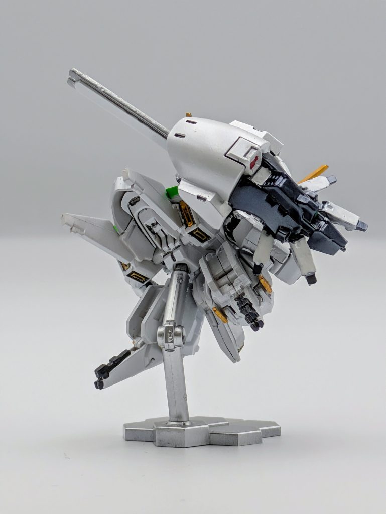 実は「ティターンズの旗のもとに」を読んでなく、細かな配色が合ってるか自信は無かったり。