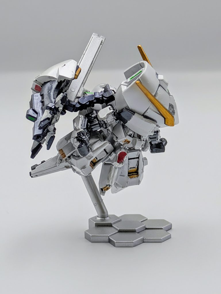 小さく塗り分けが多いのがなかなか手間でした。