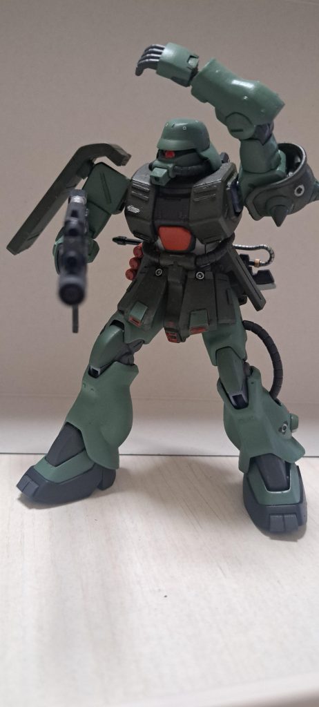 あまり筆のムラも目立たず塗れたので、汚すのはもったいないかなと。(上手く汚せれない)